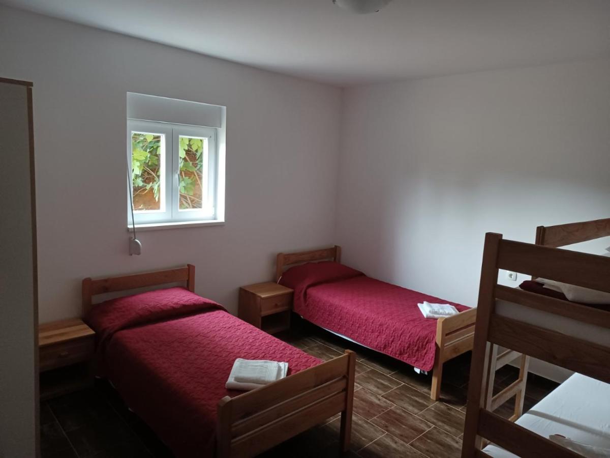 Apartman Milanko Muskovci Екстериор снимка